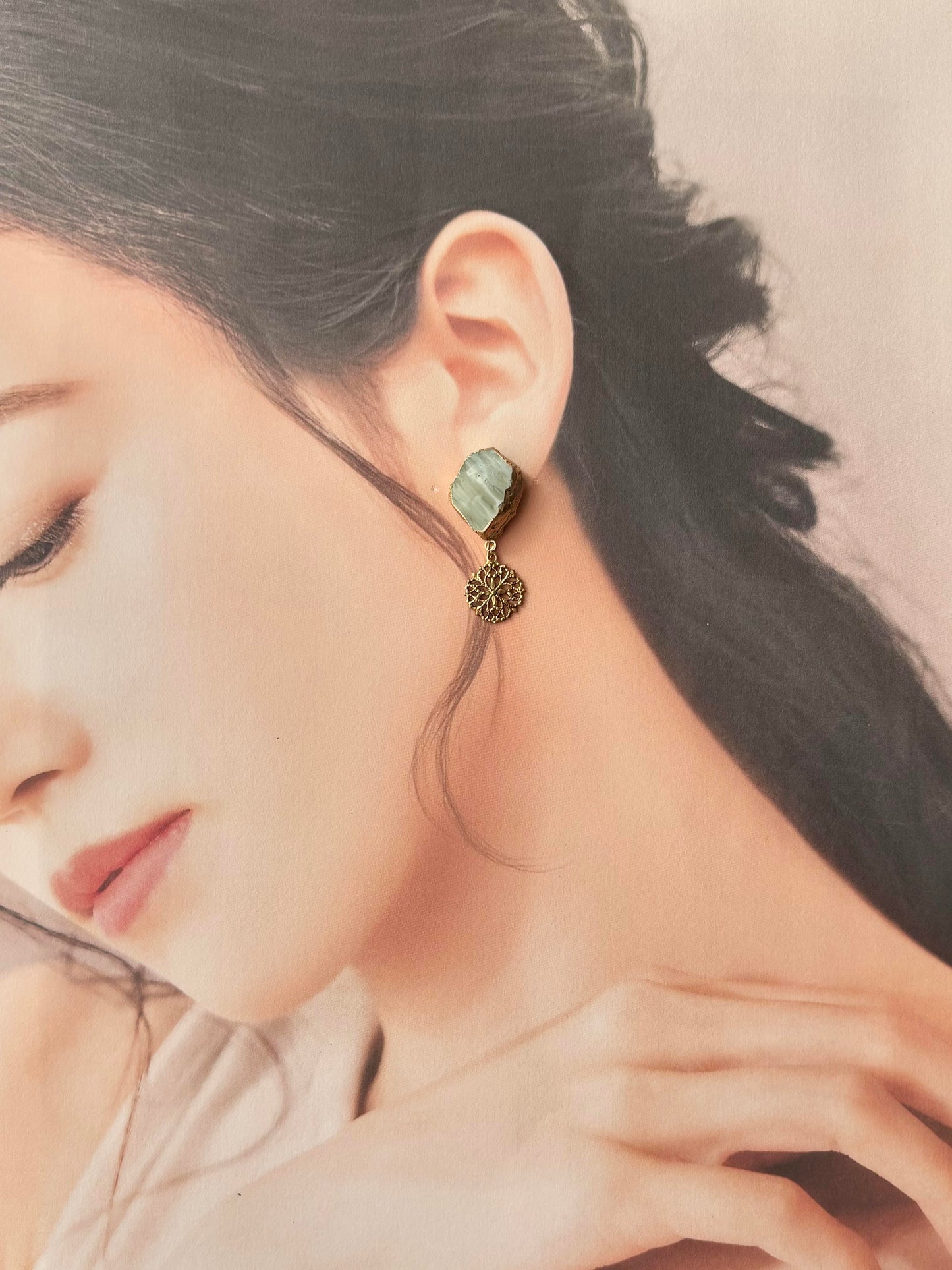 萩焼　金継ぎ　サージカルステンレスピアス　グレー　ゴールド　揺れる　 伝統工芸　＃429