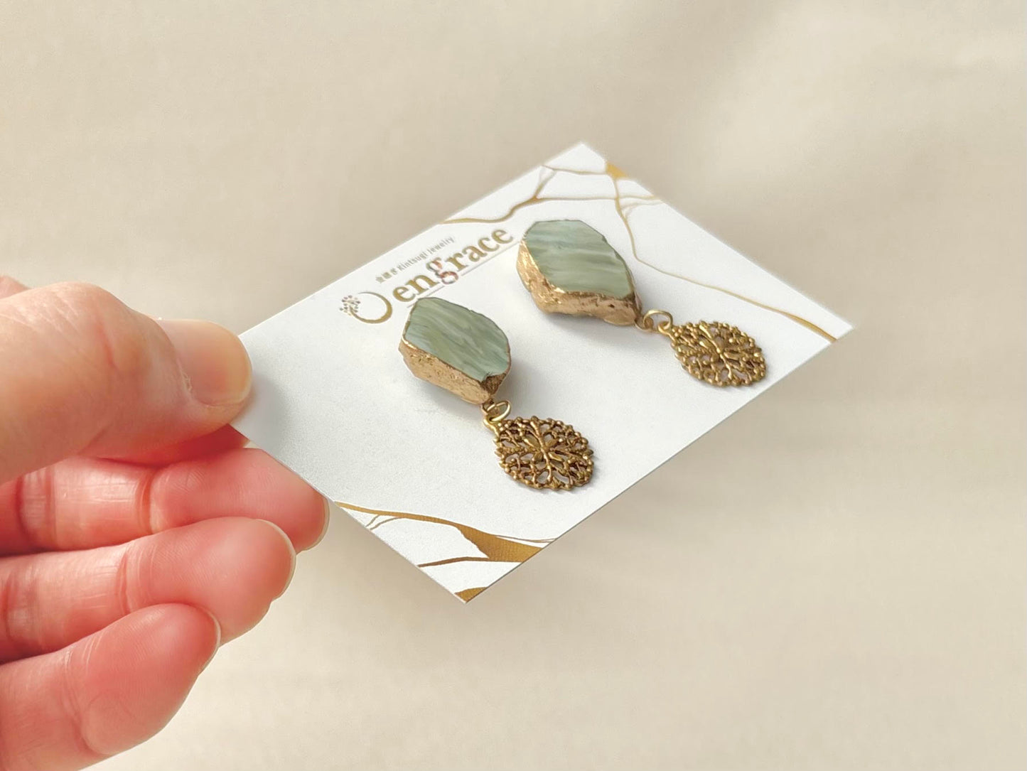 萩焼　金継ぎ　サージカルステンレスピアス　グレー　ゴールド　揺れる　 伝統工芸　＃429