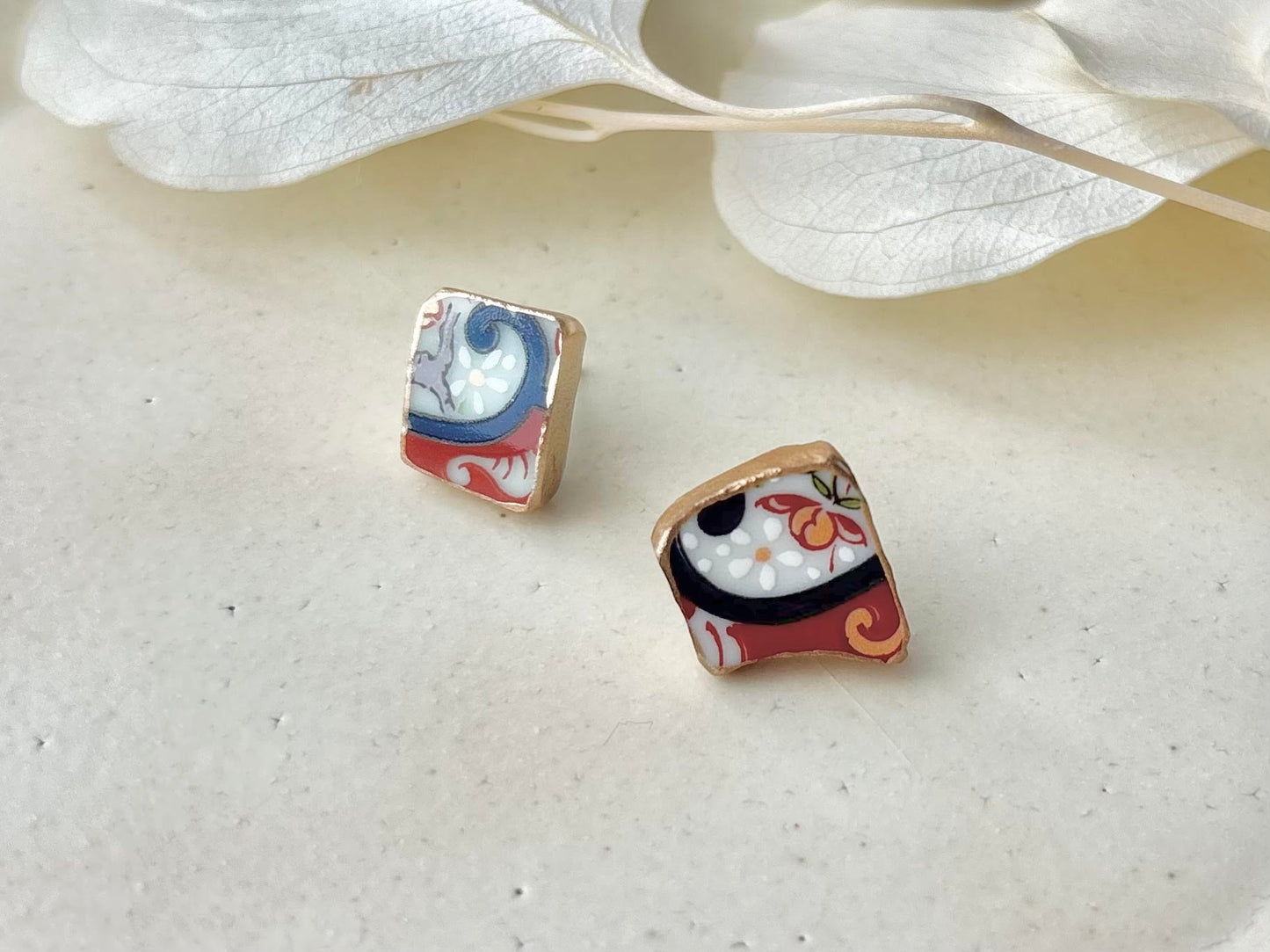 有田焼 　金継ぎ　サージカルステンレスピアス　花柄　リーフ柄　和柄　伝統工芸　＃432