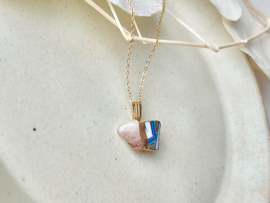 有田焼　金継ぎ　ネックレス　サージカルステンレスチェーン　アレルギー対応　18K　和柄　モルガナイト　天然石　伝統工芸　＃445