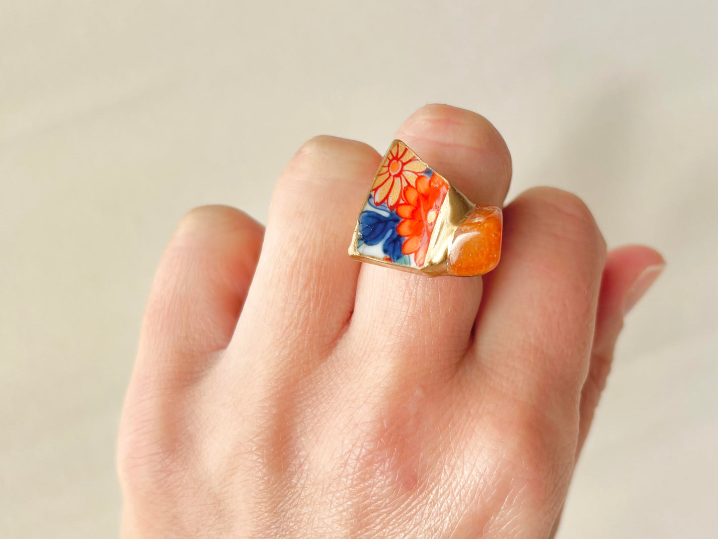 有田焼　金継ぎ　リング　ステンレス　18Kコーティング　フリーサイズ　オレンジ　花柄 　オレンジアベンチュリン　天然石　伝統工芸　＃459