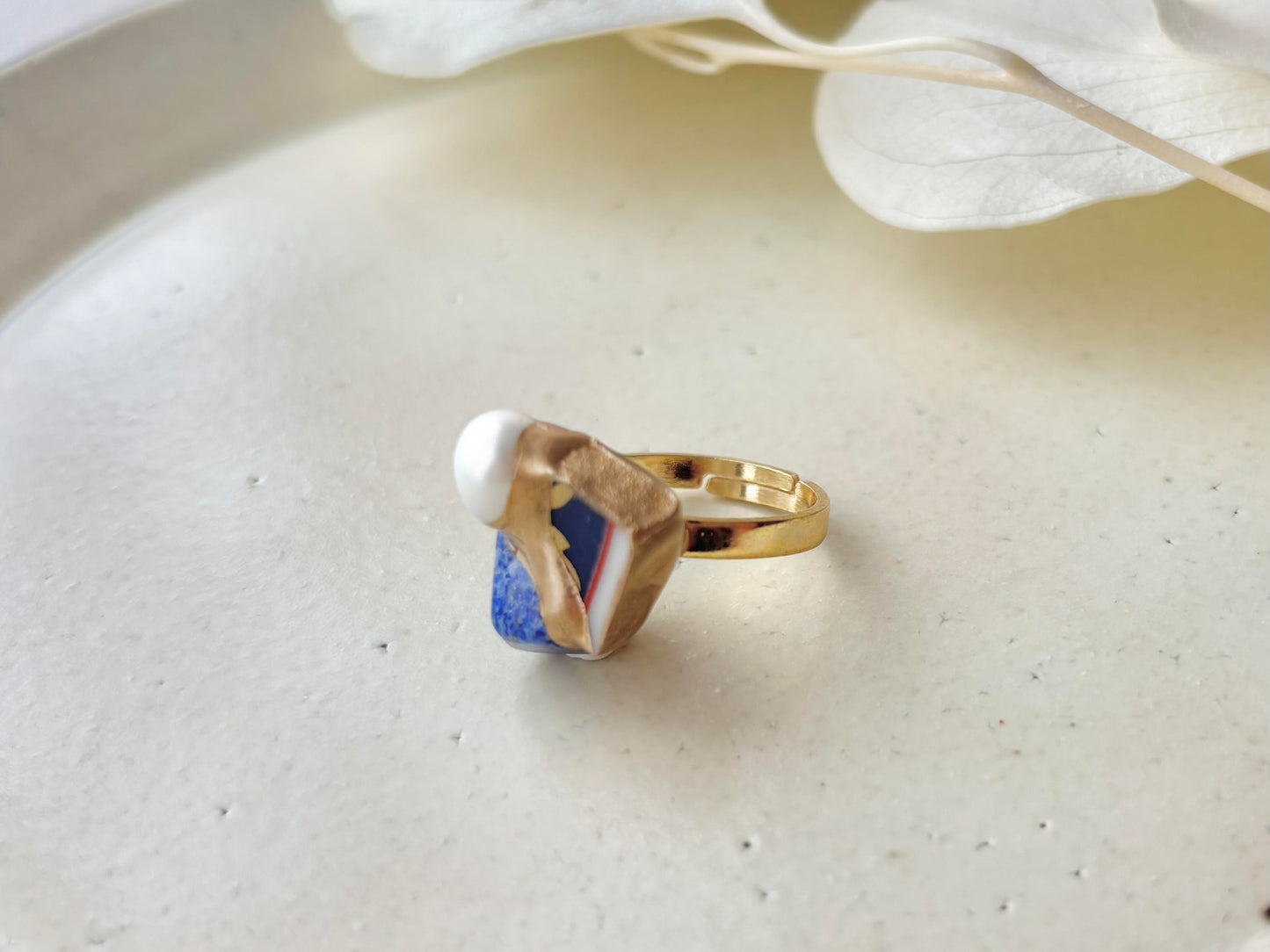 有田焼　金継ぎ　リング　ステンレス　18Kコーティング　フリーサイズ　リーフ柄 　ラピスラズリ　淡水パール　天然石　伝統工芸　＃460