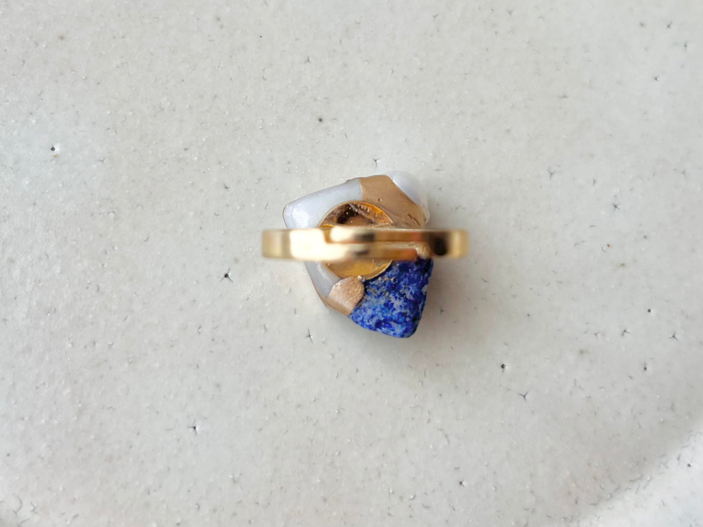 有田焼　金継ぎ　リング　ステンレス　18Kコーティング　フリーサイズ　リーフ柄 　ラピスラズリ　淡水パール　天然石　伝統工芸　＃460