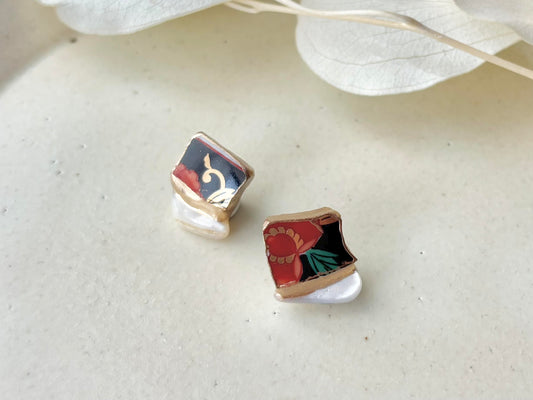 【金具が選べる】有田焼　金継ぎ　ピアス　イヤリング　赤　花柄　リーフ柄　マザーオブパール　天然石　伝統工芸　＃469