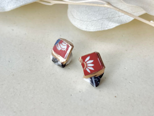 【金具が選べる】有田焼　金継ぎ　ピアス　イヤリング　花柄　ゼブラストーン　天然石　伝統工芸　＃472