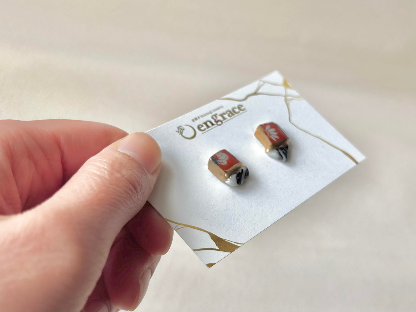 【金具が選べる】有田焼　金継ぎ　ピアス　イヤリング　花柄　ゼブラストーン　天然石　伝統工芸　＃472