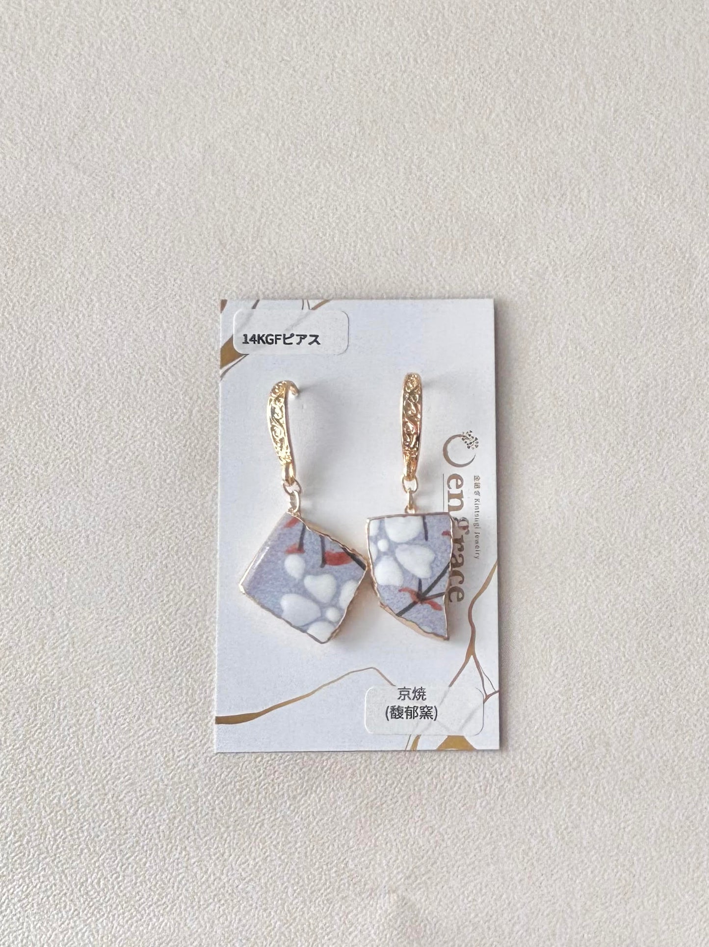 京焼 　金継ぎ　14KGFピアス　手書き　絵付け　花柄　紫　揺れる　伝統工芸　＃485