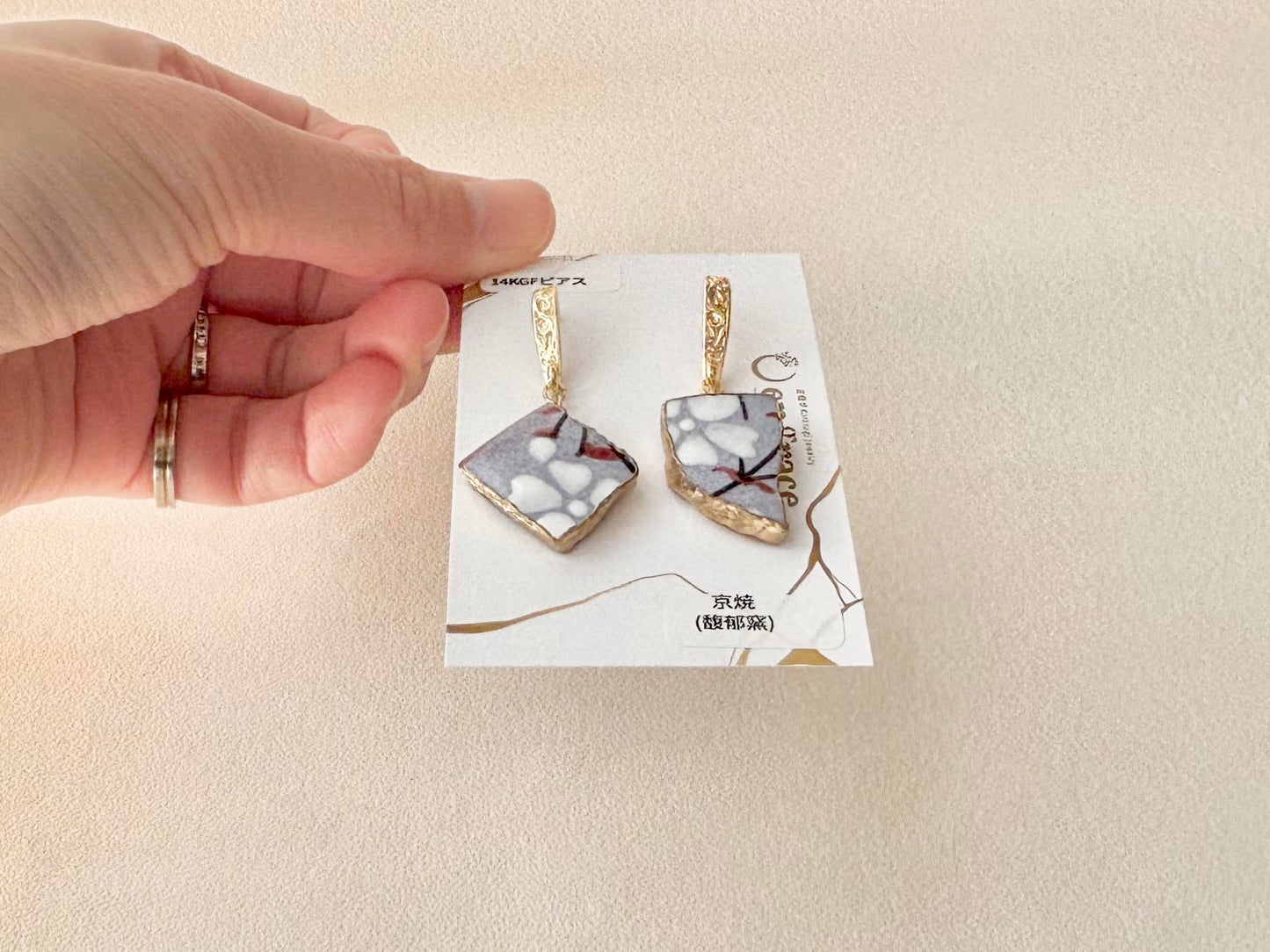 京焼 　金継ぎ　14KGFピアス　手書き　絵付け　花柄　紫　揺れる　伝統工芸　＃485