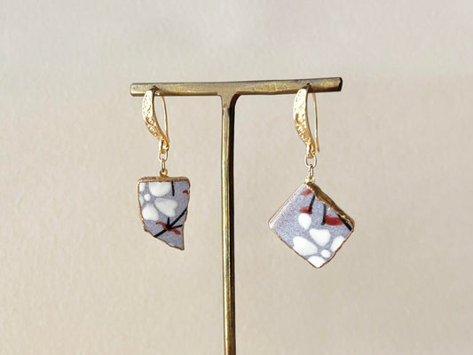 京焼 　金継ぎ　14KGFピアス　手書き　絵付け　花柄　紫　揺れる　伝統工芸　＃485