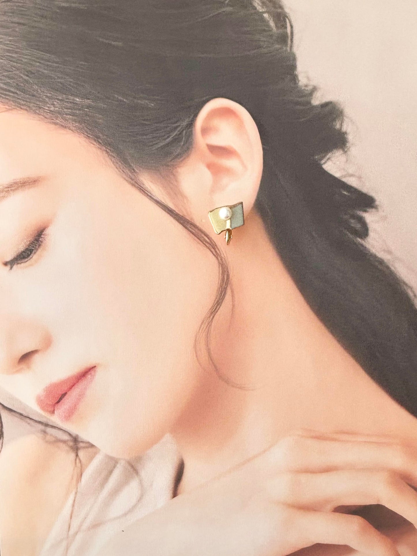 京焼 　金継ぎ　ネジバネ式イヤリング　黄色　白　淡水パール　天然石　伝統工芸　＃488