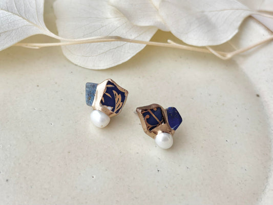 有田焼　金継ぎ　サージカルステンレスピアス・ネックレスセット　金色　リーフ柄　淡水パール　ラピスラズリ　伝統工芸　＃491