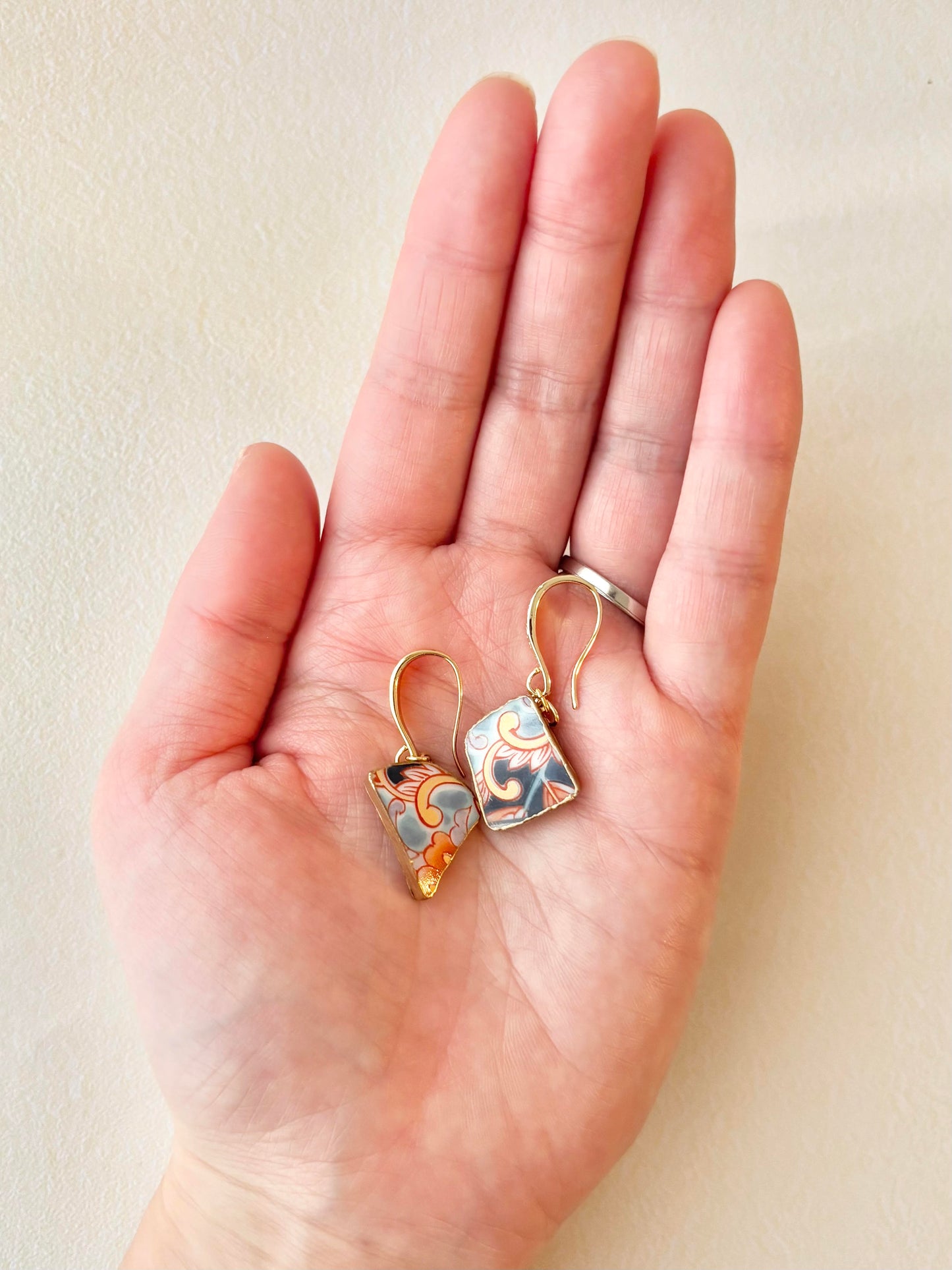 Kyoto Ware (Kyoyaki) Kintsugi 14KGF Pierced Earrings, Hand-painted, Flower Pattern, Purple, Dangling, Traditional Craft, #485