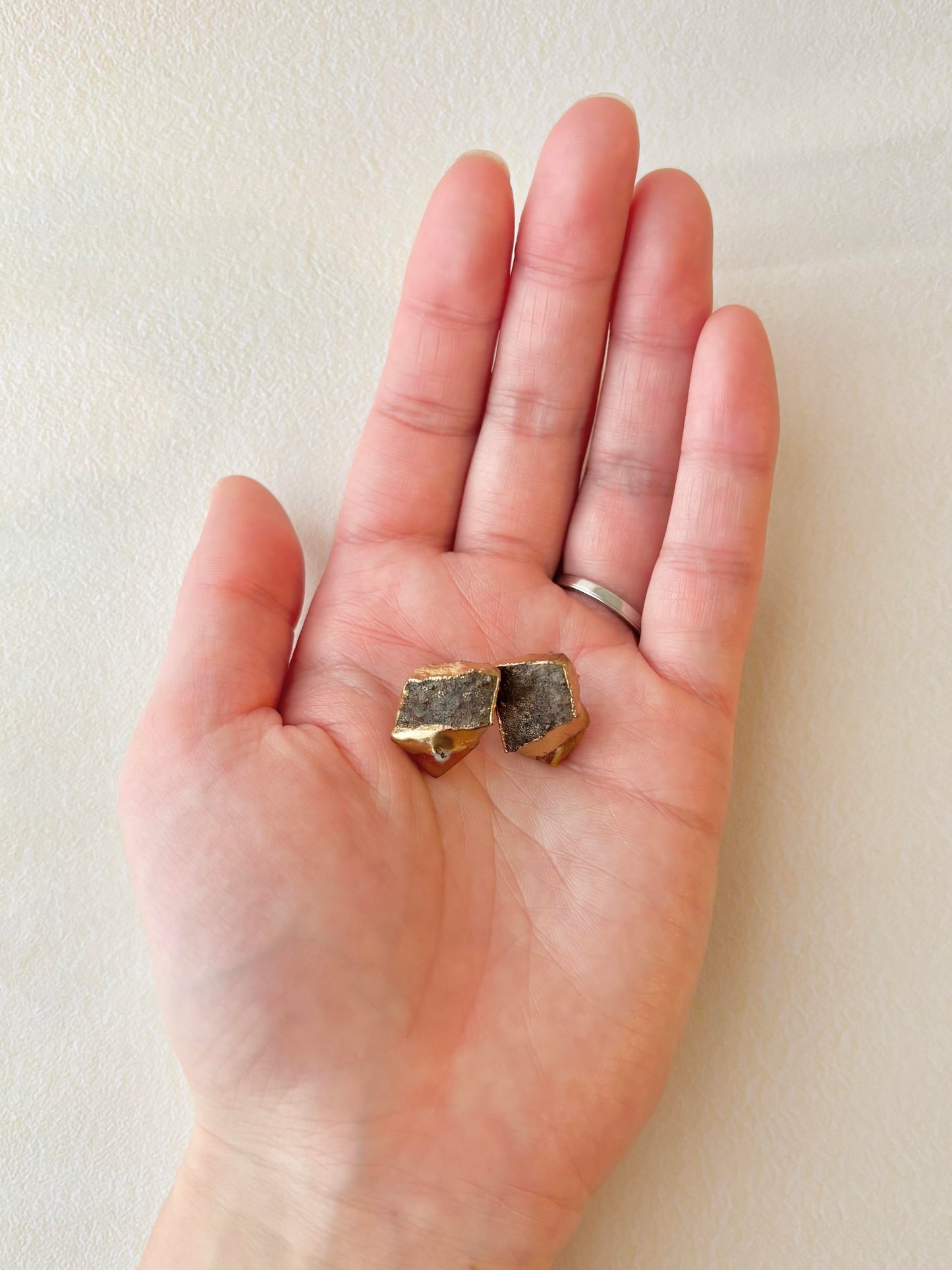 Bizen Ware Kintsugi Earrings - Surgical Stainless Steel Posts, Brown, Freshwater Pearls, Dangle style, Natural Stones, Traditional Crafts #377