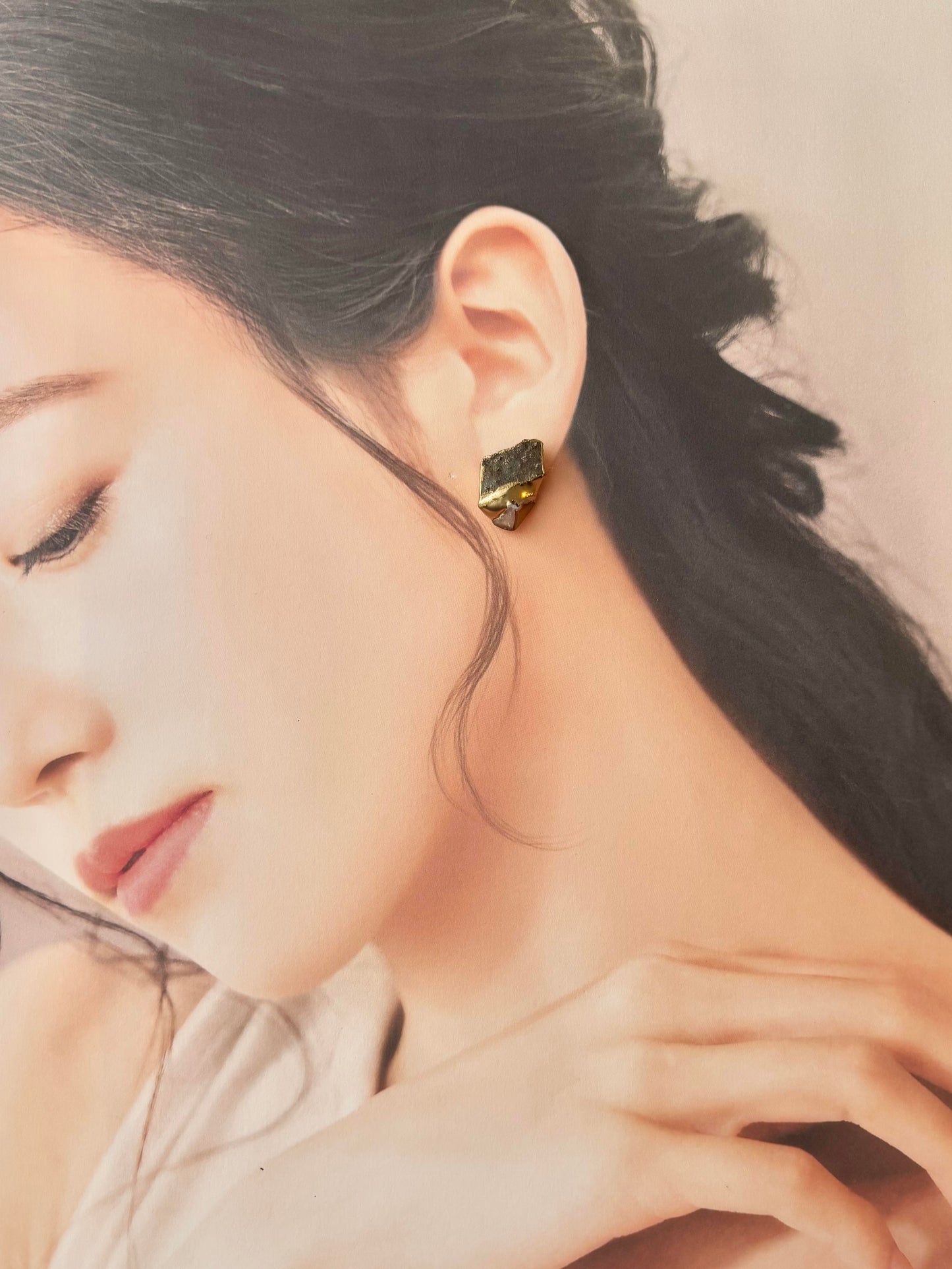 Bizen Ware Kintsugi Earrings - Surgical Stainless Steel Posts, Brown, Freshwater Pearls, Dangle style, Natural Stones, Traditional Crafts #377