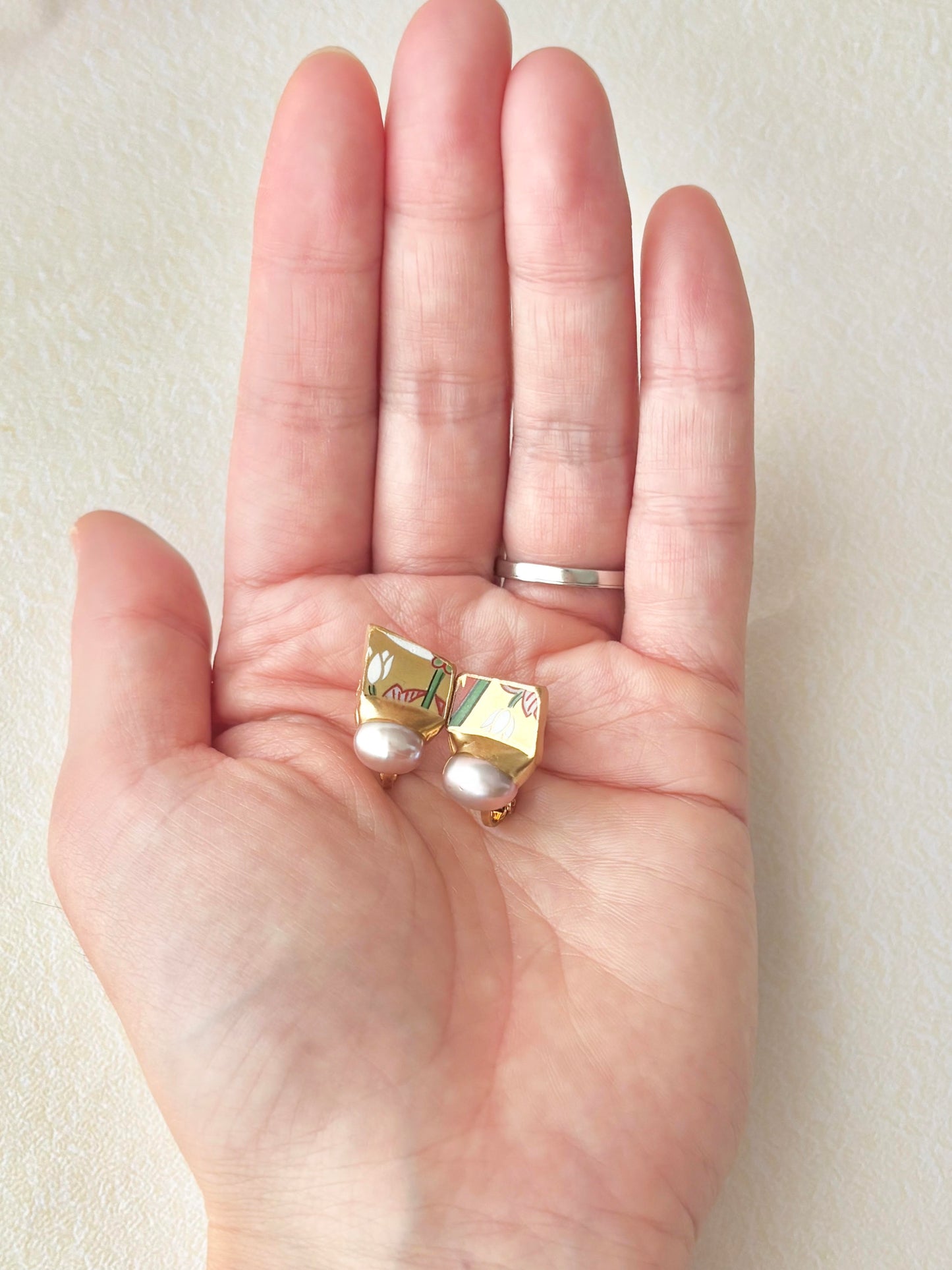 伊万里烧 Kintsugi 钛耳环 金红玉髓