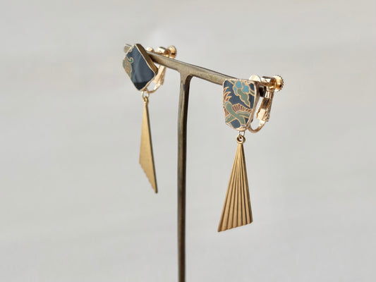 有田焼 　金継ぎ　ネジバネ式イヤリング　和柄　揺れる　伝統工芸　＃514