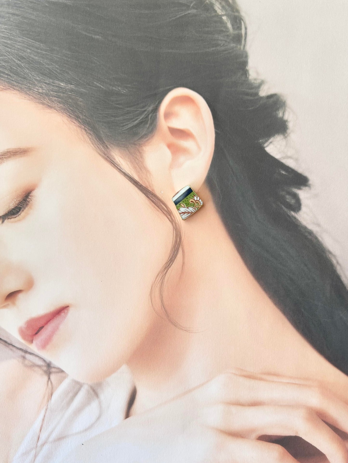 【金具が選べる】有田焼　金継ぎ　ピアス　イヤリング　オレンジ　リーフ柄　伝統工芸　＃518