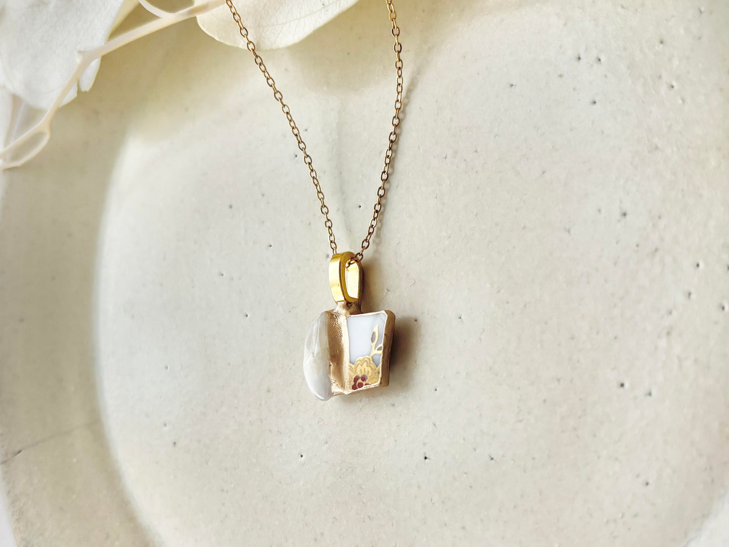 Arita Ware Kintsugi Necklace, Surgical Stainless Steel Chain, Hypoallergenic, 18K, Blue, Leaf Pattern, Freshwater Pearl, Natural Stone, Traditional Craft, #481