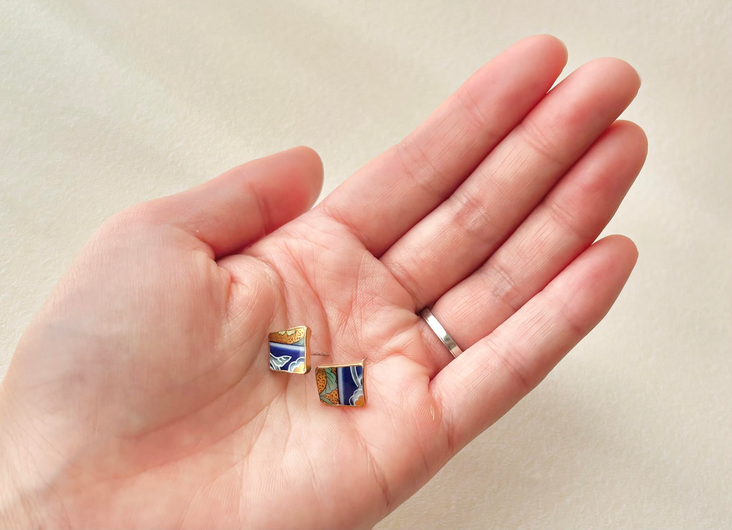 有田焼 　金継ぎ　サージカルステンレスピアス　リーフ柄　和柄　伝統工芸　＃536