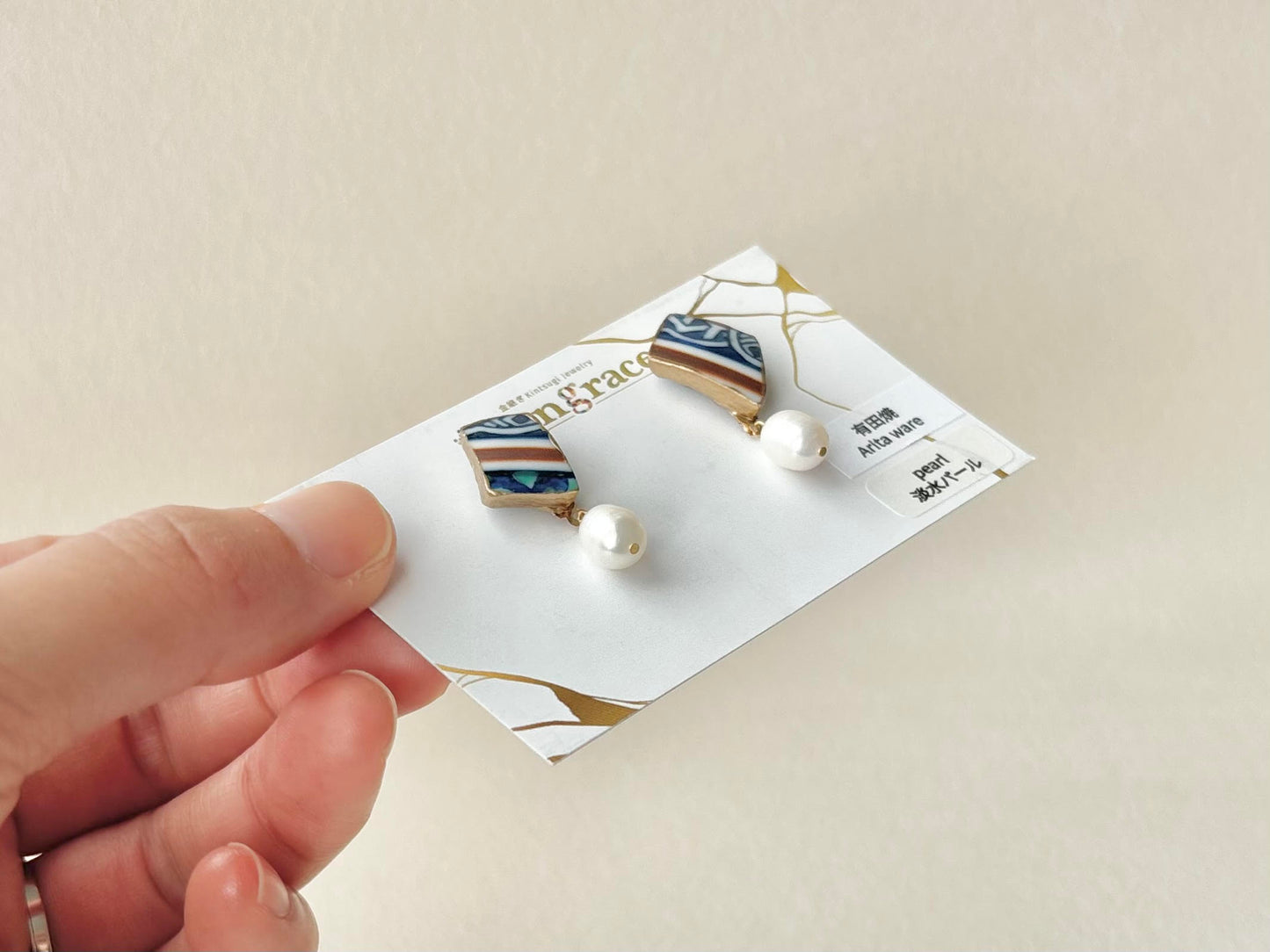 有田焼 　金継ぎ　サージカルステンレスピアス　和柄　淡水パール　揺れる　伝統工芸　＃541