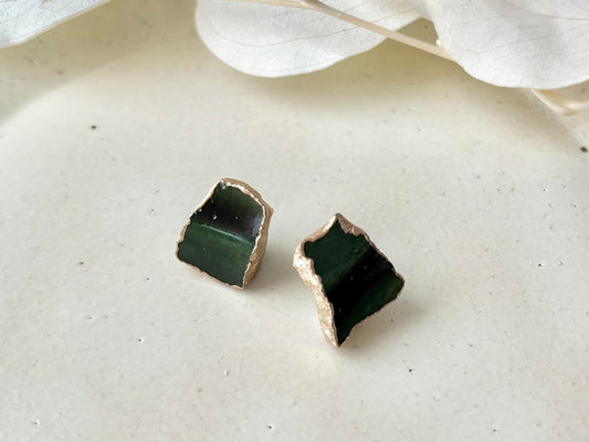 【金具が選べる】織部焼　金継ぎ　ピアス　イヤリング　深い緑　伝統工芸　＃551
