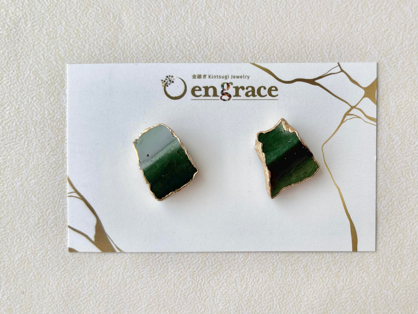 【金具が選べる】織部焼　金継ぎ　ピアス　イヤリング　深い緑　伝統工芸　＃551