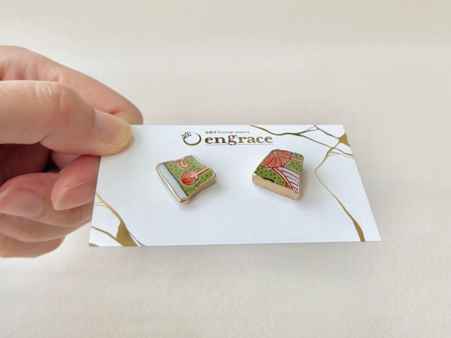 【金具が選べる】有田焼　金継ぎ　ピアス　イヤリング　グリーン　オレンジ　花柄　伝統工芸　＃565