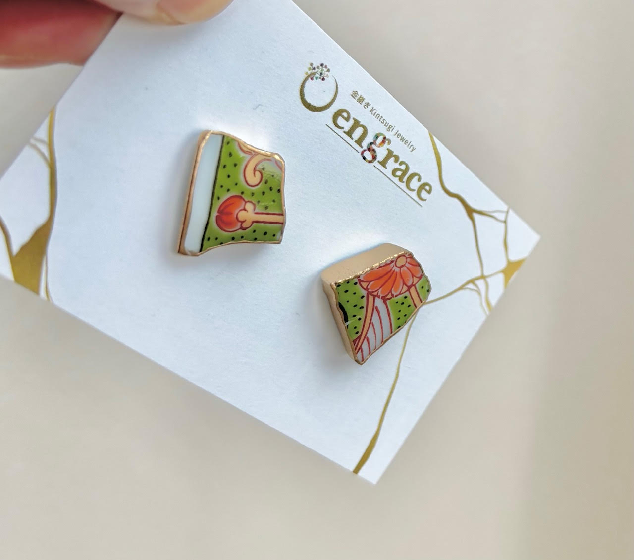 【金具が選べる】有田焼　金継ぎ　ピアス　イヤリング　グリーン　オレンジ　花柄　伝統工芸　＃565