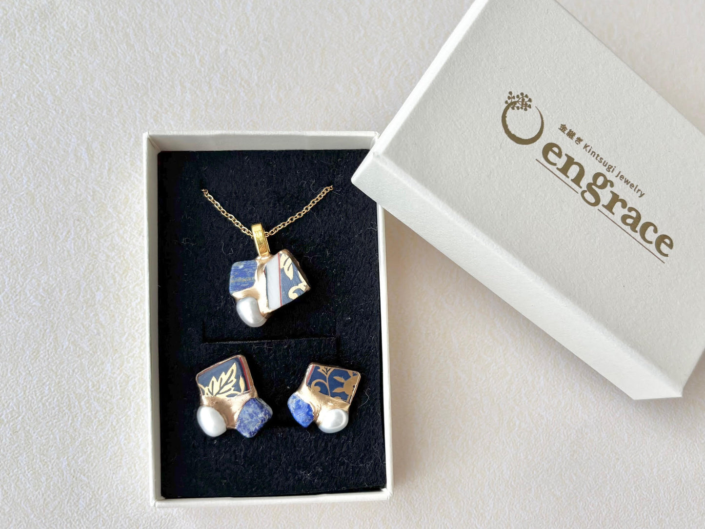 Arita Ware Kintsugi Surgical Stainless Steel Pierced Earrings, Gold, Leaf Pattern, Flower Ball, Dangling, Traditional Craft, #484