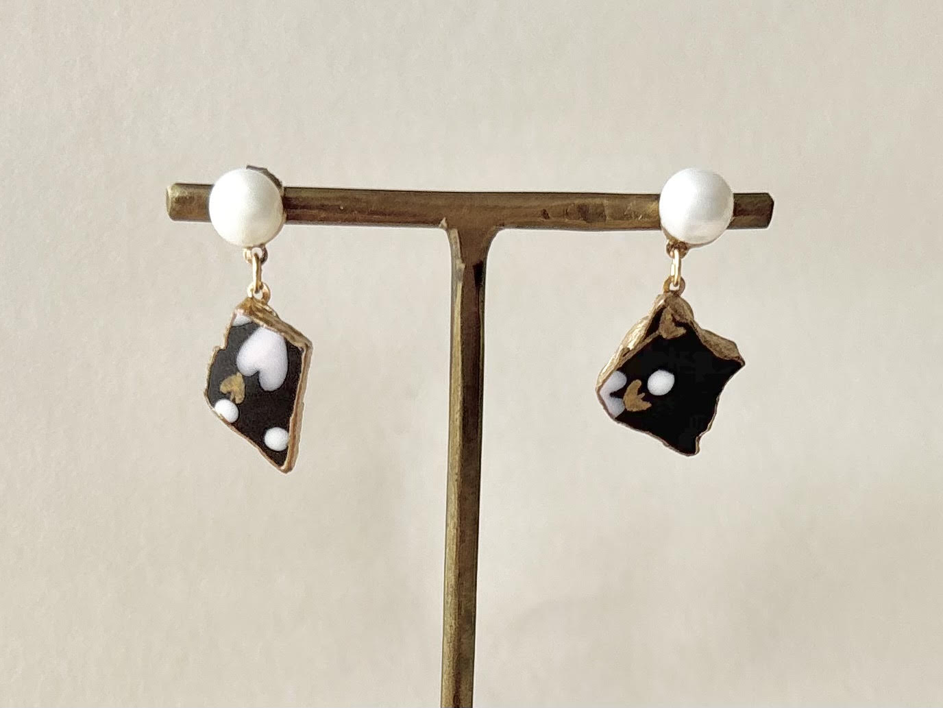 Kyo Ware Kintsugi Earrings - Surgical Stainless Steel Posts, Floral Design, Gray, Blue Lace Agate, Natural Stones, Traditional Crafts #371