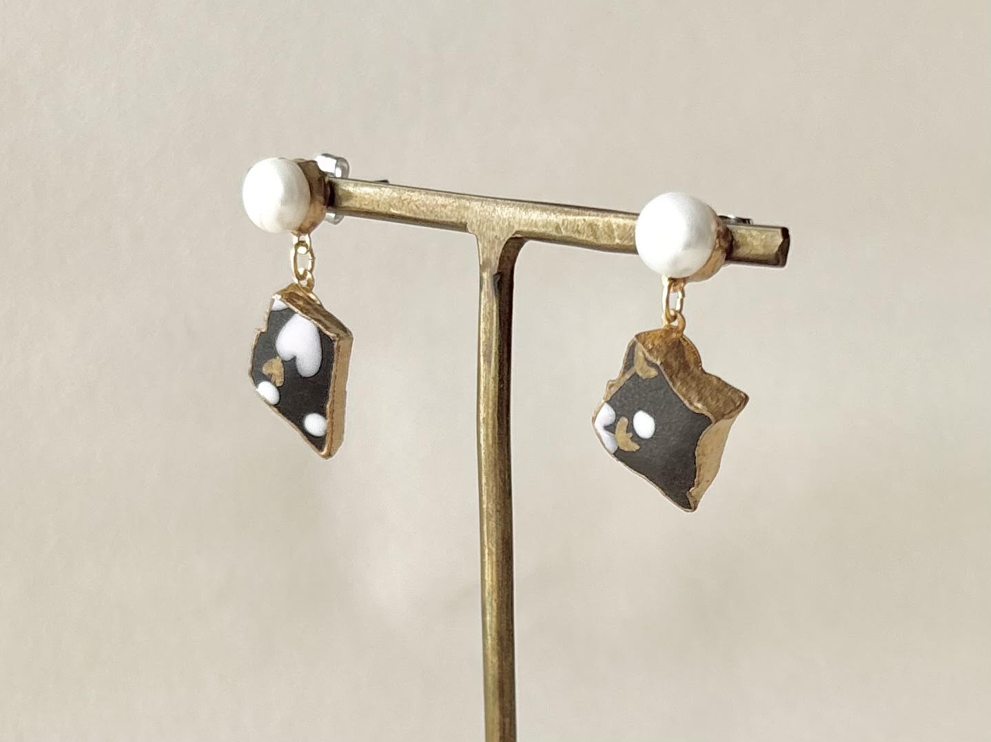Kyo Ware Kintsugi Earrings - Surgical Stainless Steel Posts, Floral Design, Gray, Blue Lace Agate, Natural Stones, Traditional Crafts #371