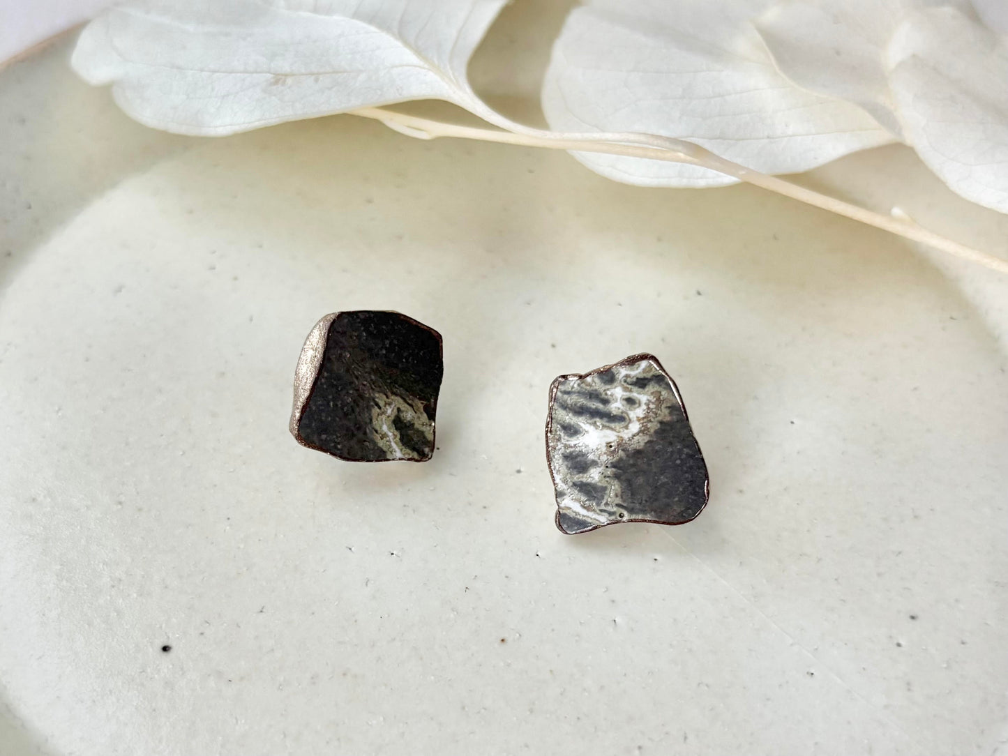 京焼 　金継ぎ　サージカルステンレスピアス　伝統工芸　＃596