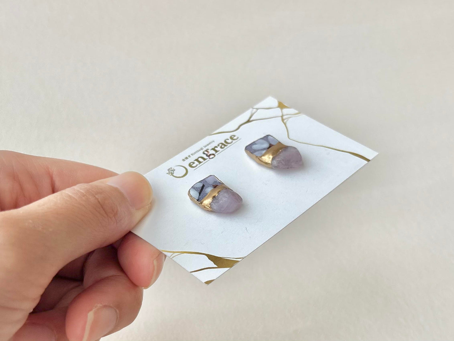 【金具が選べる】京焼　金継ぎ　ピアス　イヤリング　手書き　絵付け　花柄　紫　ミルキークォーツ　天然石　伝統工芸　＃605