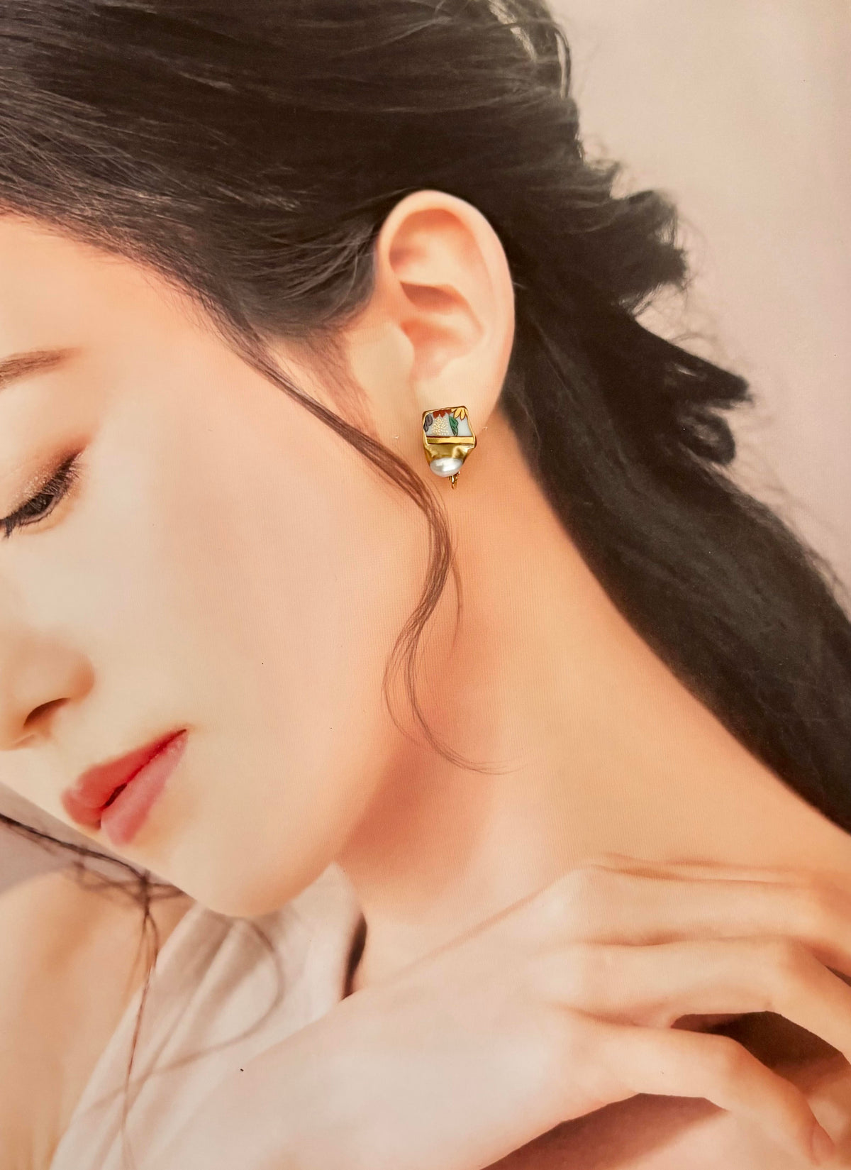 有田焼　金継ぎ　ネジバネ式イヤリング・ネックレスセット　赤　花柄　リーフ柄　淡水パール　伝統工芸　＃617
