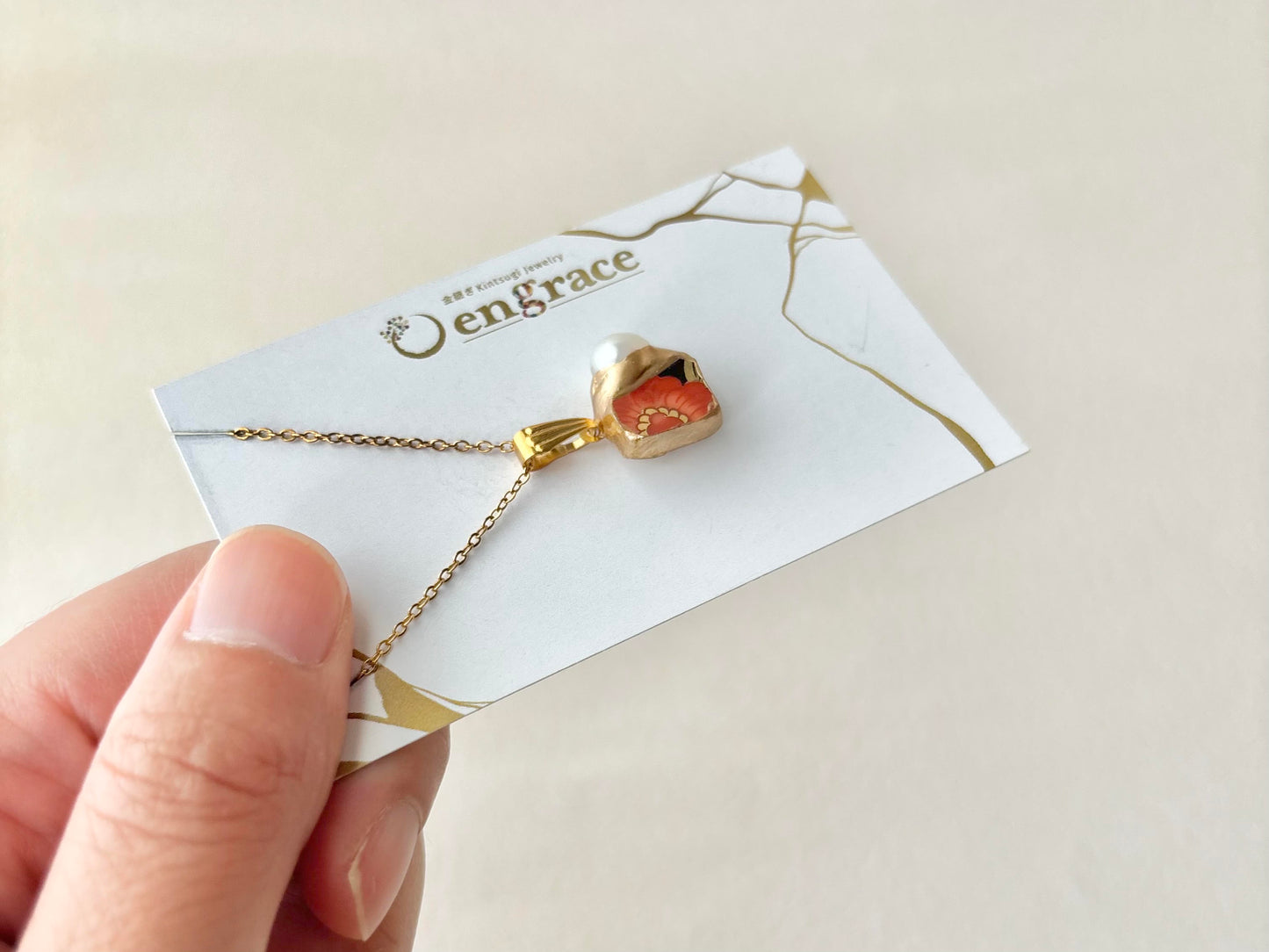 有田焼　金継ぎ　ネックレス　サージカルステンレスチェーン　アレルギー対応　18K　赤　花柄　淡水パール　伝統工芸　＃620