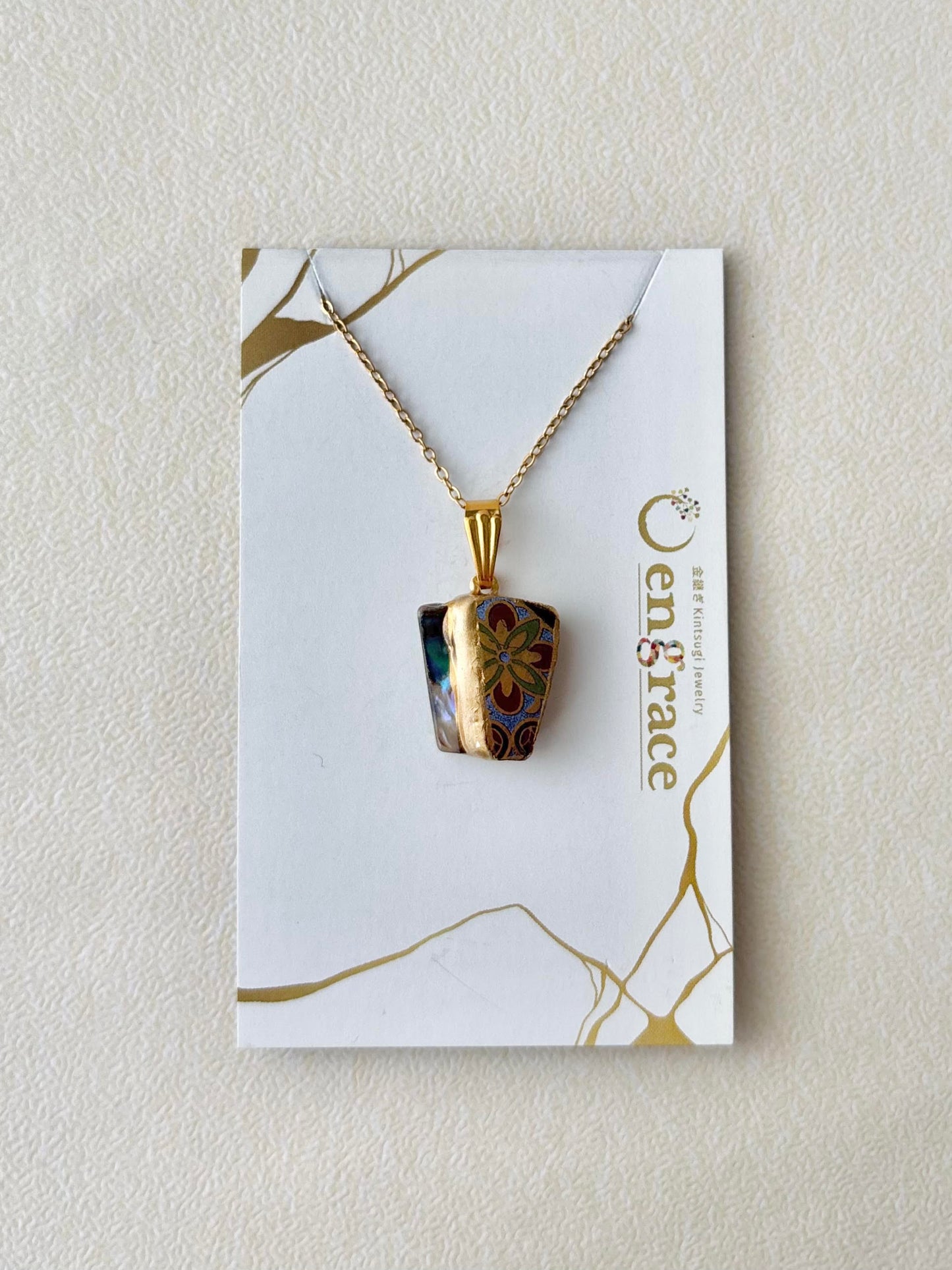 有田焼　金継ぎ　ネックレス　サージカルステンレスチェーン　アレルギー対応　18K　花柄　アバロンシェル　天然石　伝統工芸　#622