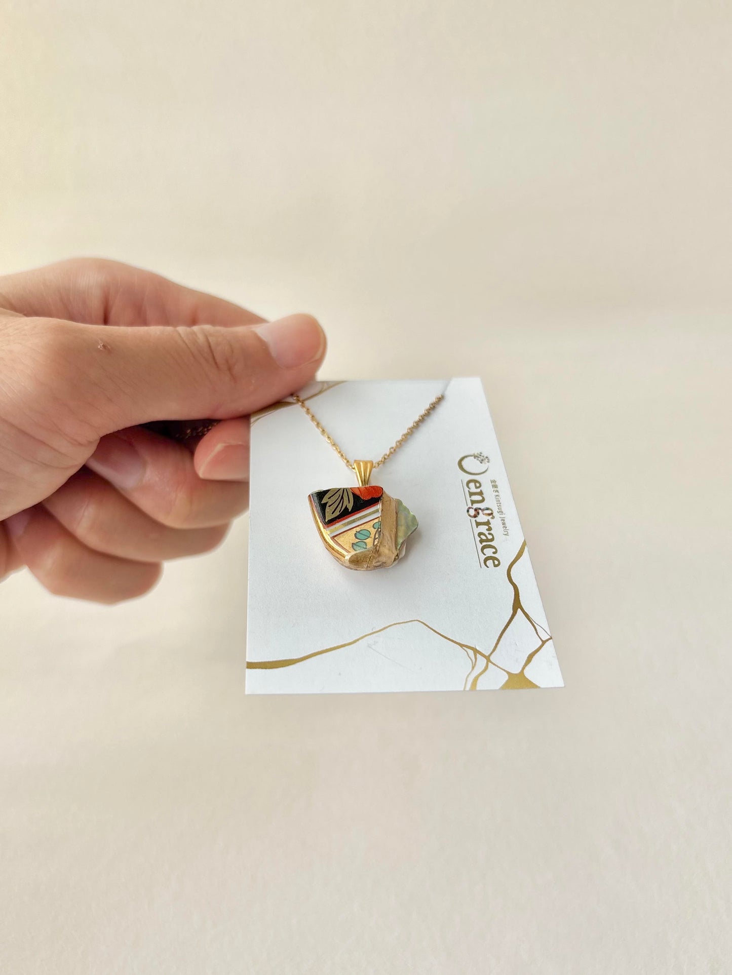 有田焼　金継ぎ　ネックレス　サージカルステンレスチェーン　アレルギー対応　18K　花柄　リーフ柄　シェル　天然石　伝統工芸　#624