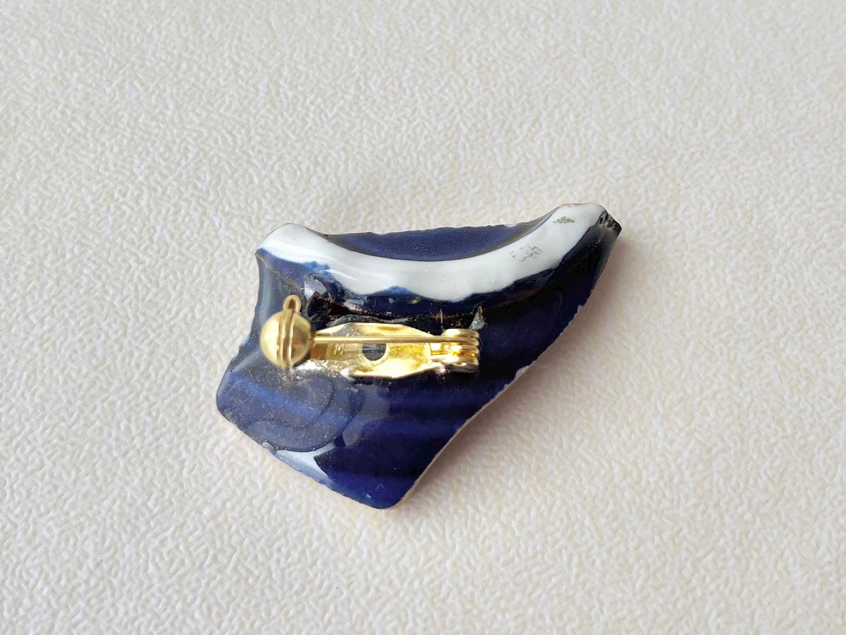 Arita Ware Kintsugi Obidome (Sash Clip), Japanese Pattern, Oriental Design, Tokachi-ishi Obsidian, Natural Stone, Traditional Craft, #450