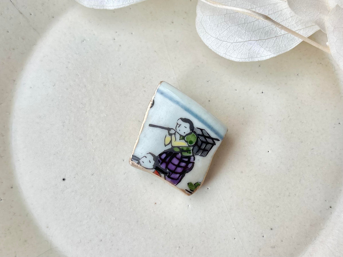 Arita Ware Kintsugi Obidome (Sash Clip), Japanese Pattern, Oriental Design, Tokachi-ishi Obsidian, Natural Stone, Traditional Craft, #450