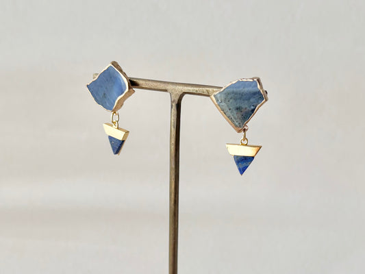 【金具が選べる】萩焼　金継ぎ　ピアス　イヤリング　藍色　ラピスラズリ　天然石　揺れる　伝統工芸　＃663