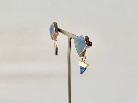 【金具が選べる】萩焼　金継ぎ　ピアス　イヤリング　藍色　ラピスラズリ　天然石　揺れる　伝統工芸　＃663