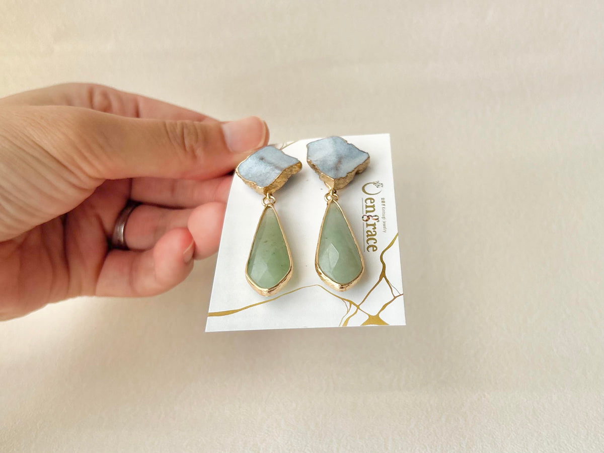 【金具が選べる】萩焼　金継ぎ　ピアス　イヤリング　水色　グリーンアベンチュリン　揺れる　伝統工芸　＃673