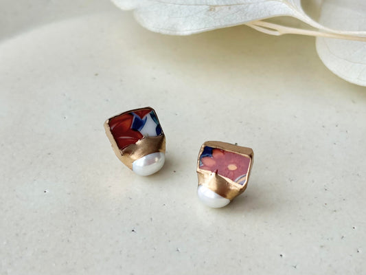 有田焼 　金継ぎ　サージカルステンレスピアス　赤　花柄　淡水パール　伝統工芸　＃678