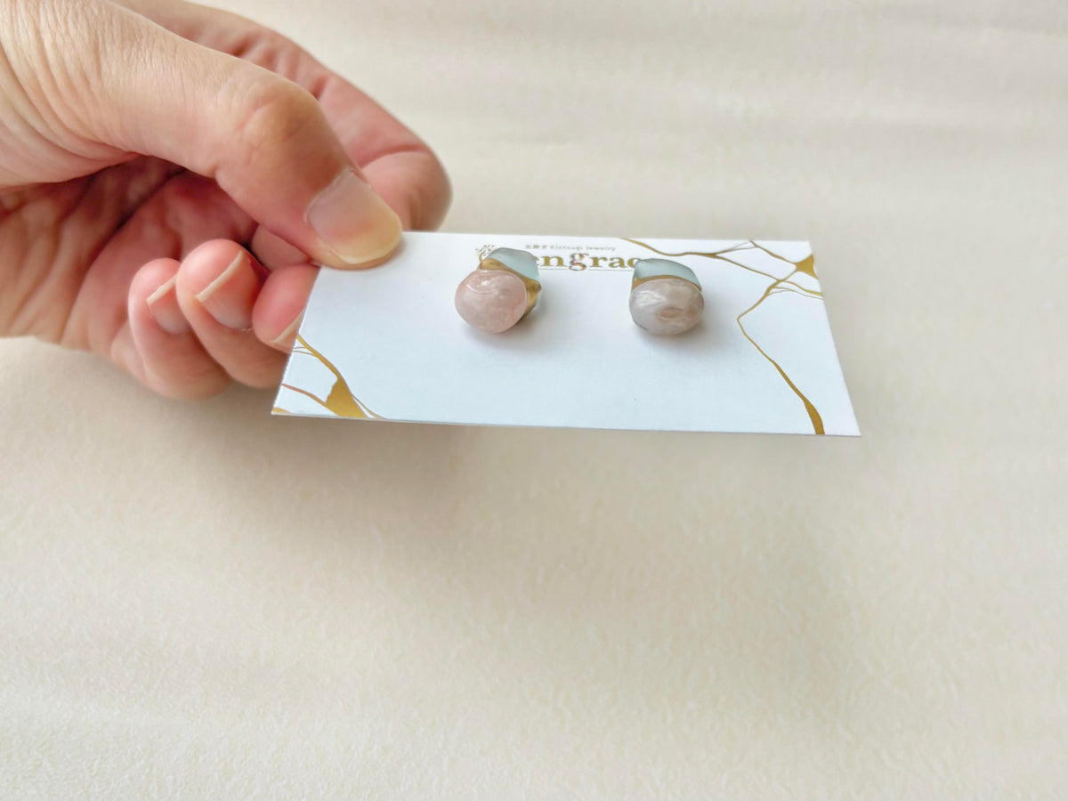 チェリーブロッサムアゲート　シーグラス　金継ぎ　サージカルステンレスピアス　天然石　伝統工芸　＃687