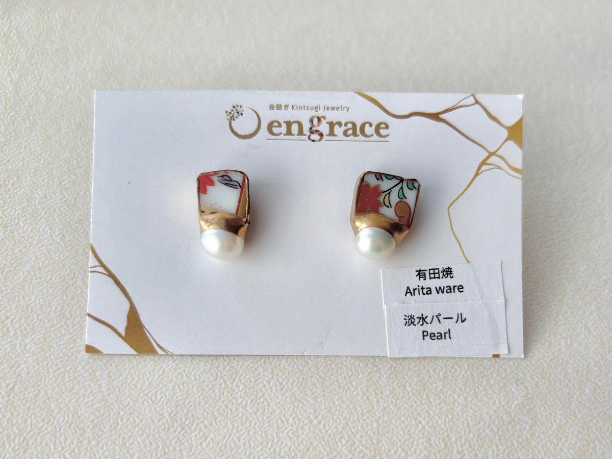 有田焼　金継ぎ　サージカルステンレスピアス　花柄　リーフ柄　淡水パール　伝統工芸　＃692