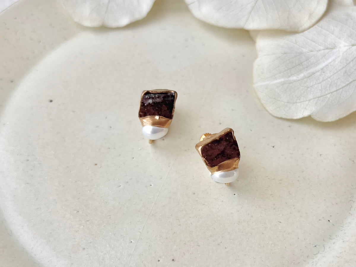 Bizen Ware Kintsugi Earrings - Surgical Stainless Steel Posts, Brown, Freshwater Pearls, Dangle style, Natural Stones, Traditional Crafts #377