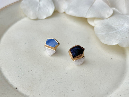 【金具が選べる】萩焼　金継ぎ　ピアス　イヤリング　藍色　モルガナイト　天然石　伝統工芸　＃704