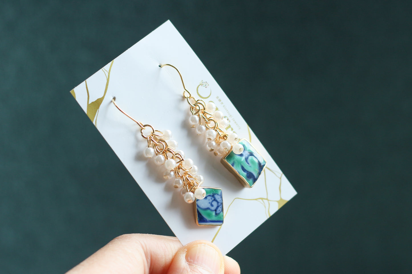 有田焼  金継ぎ サージカルステンレス フックピアス イヤリング 樹脂パール ターコイズブルー  伝統工芸 ＃a49