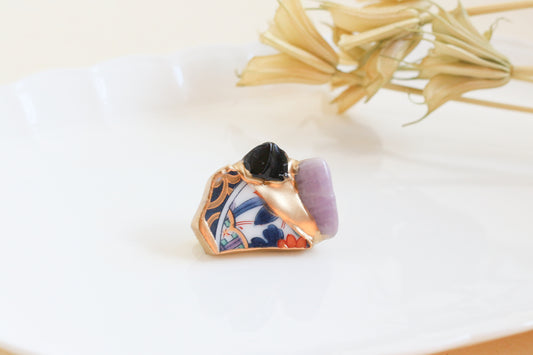 Arita Porcelain Kintsugi Brooch / Onyx Milky Kunzite Traditional Craft Japanese Pattern Japanese Pink