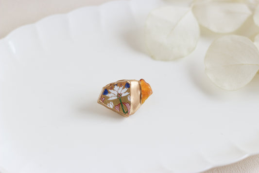 Imari Ware Kintsugi Titanium Earrings Gold Carnelian